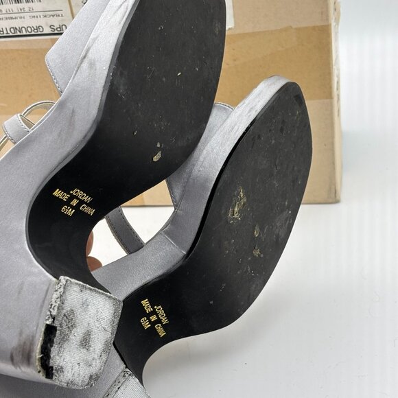 Vintage Apostrophe Heels Metallic Silver Open Toe Sandals Block Buckle 1990s 6.5 - Picture 6 of 8